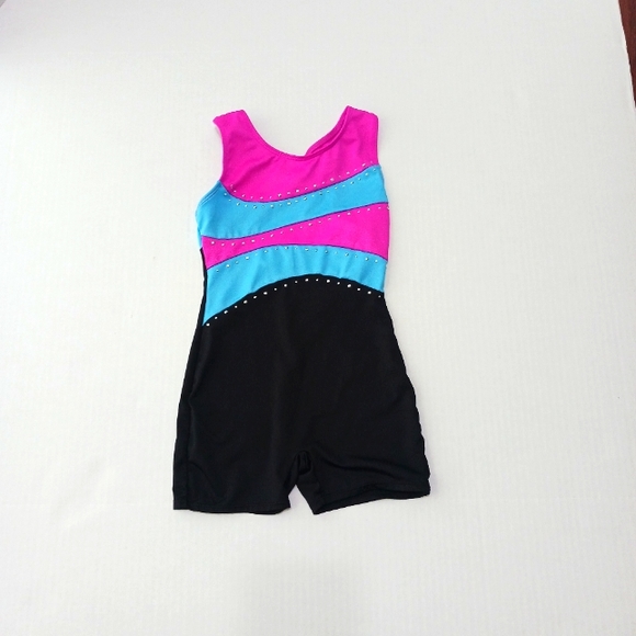 Danskin Costumes Freestyle Danskin Dancegymnastics Small 66x